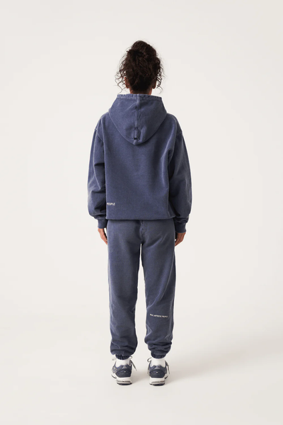 Dames joggingpak met strassletters – Hoodie en broek met relaxed fit