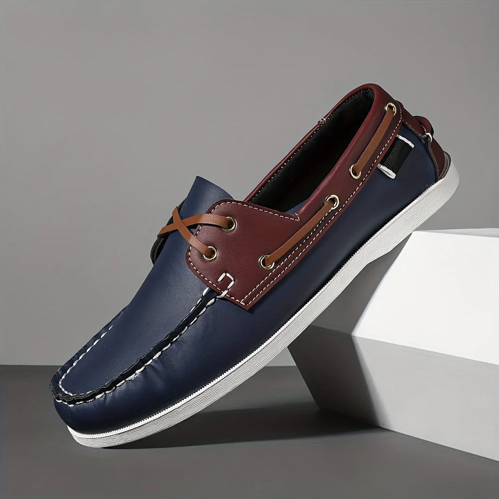 Men's Slip-On Shoe – Nautical Look with Stylish Details