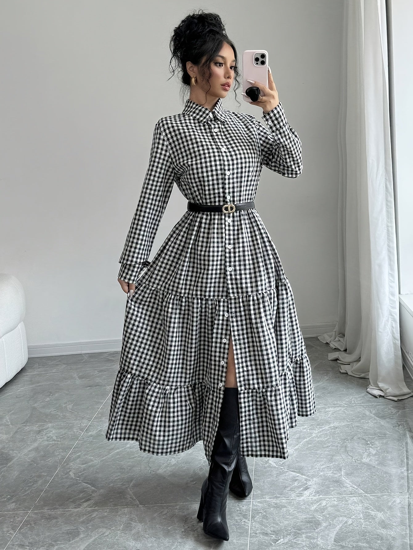 Kristina | Elegante Geruite Maxi Blousejurk met Knoopsluiting