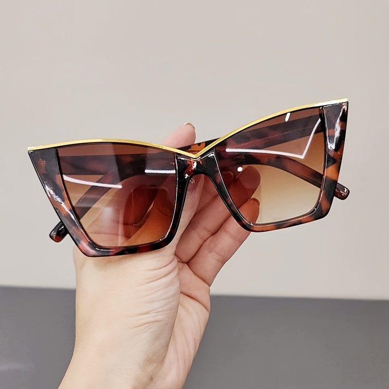 Kylie | Elegant Cat-Eye Sunglasses with Gold Accent 
