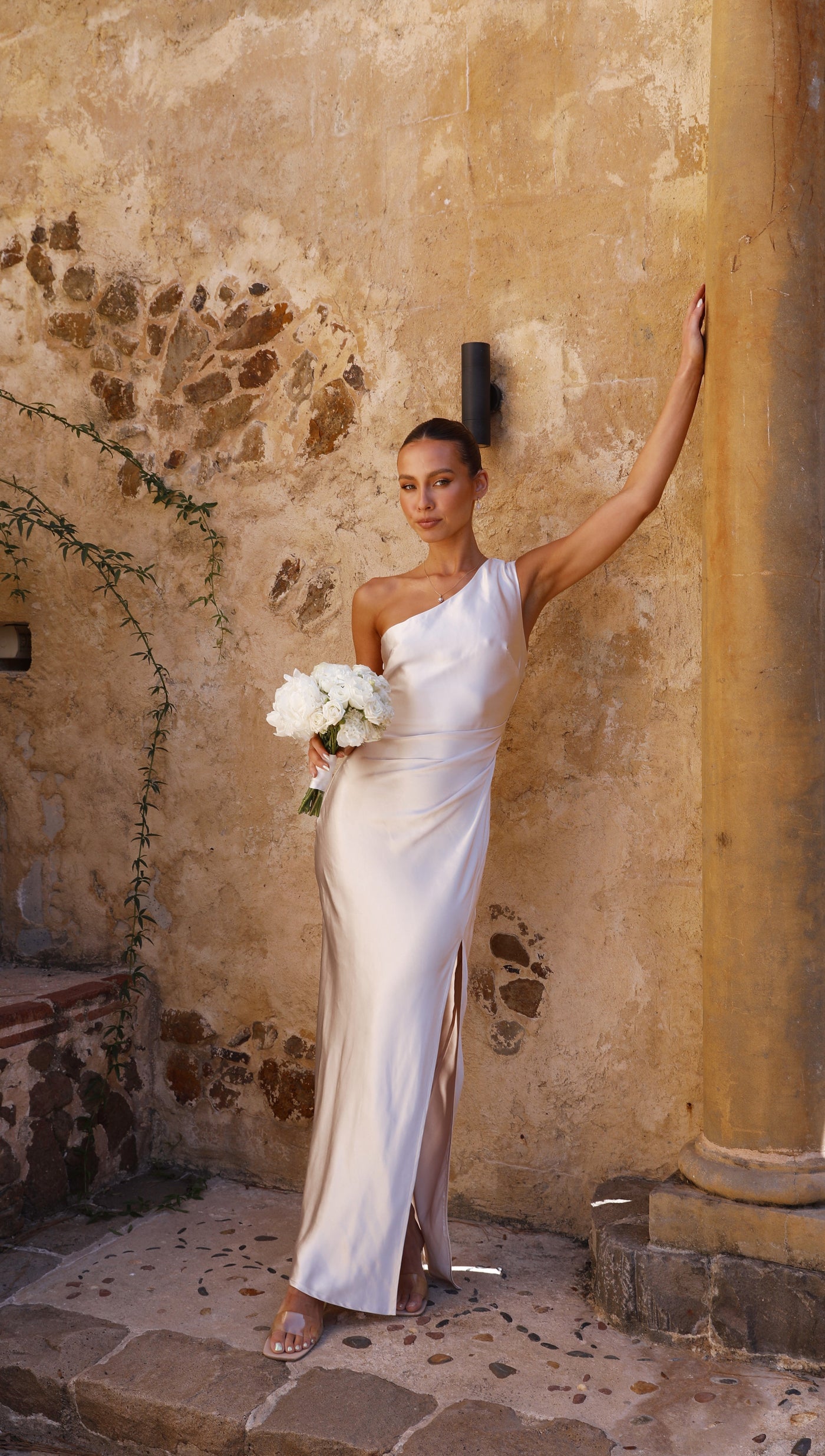 Elara - One-Shoulder Maxi Dress | Timeless Elegance &amp; Glamour