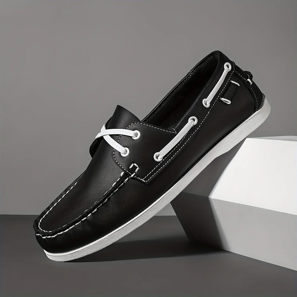 Men's Slip-On Shoe – Nautical Look with Stylish Details