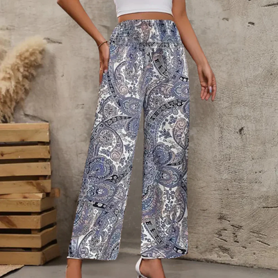 Airy trousers with paisley print – Elastic waistband and straight legs