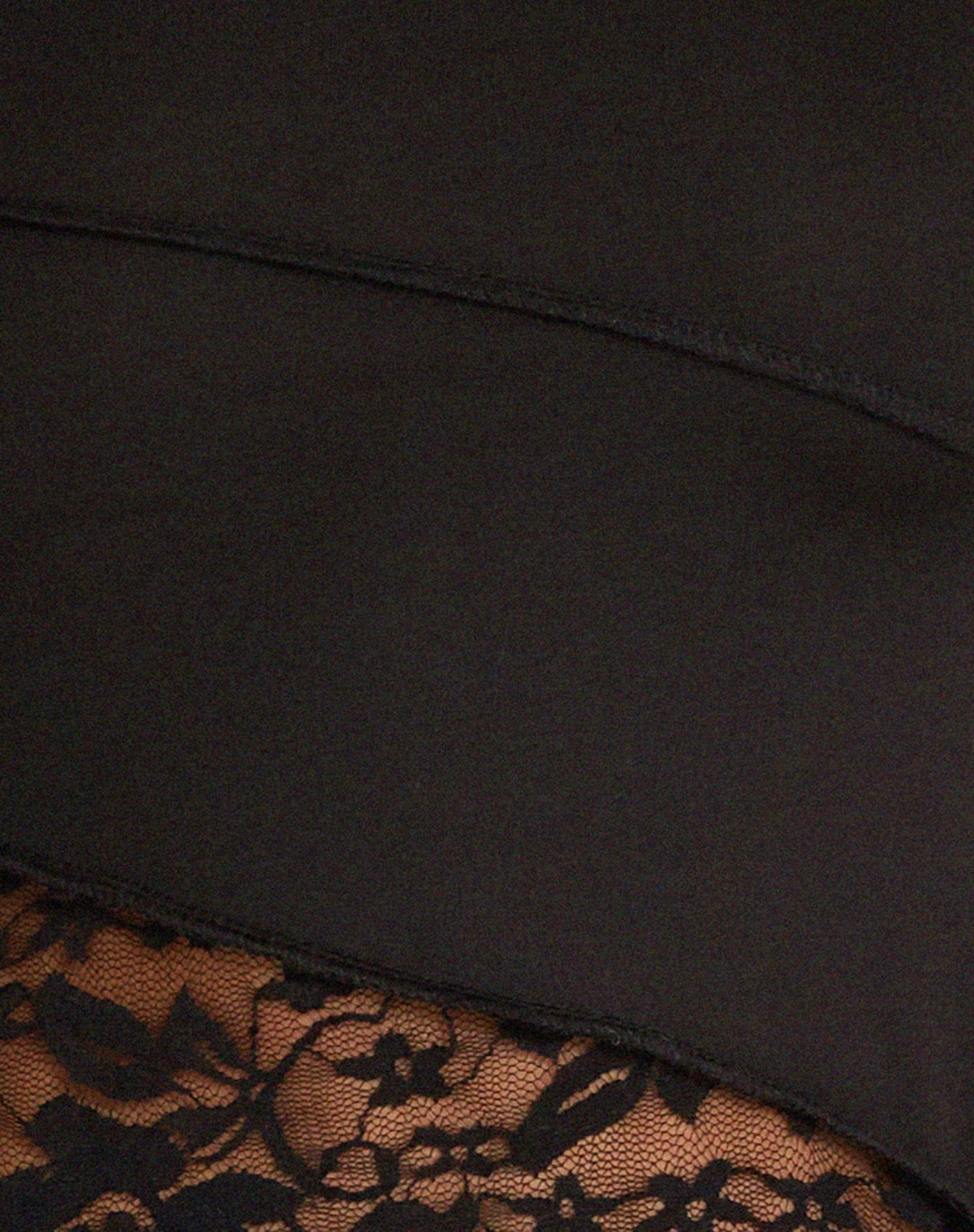 Gwendeline - Elegant Black Lace Top with Long Sleeves 