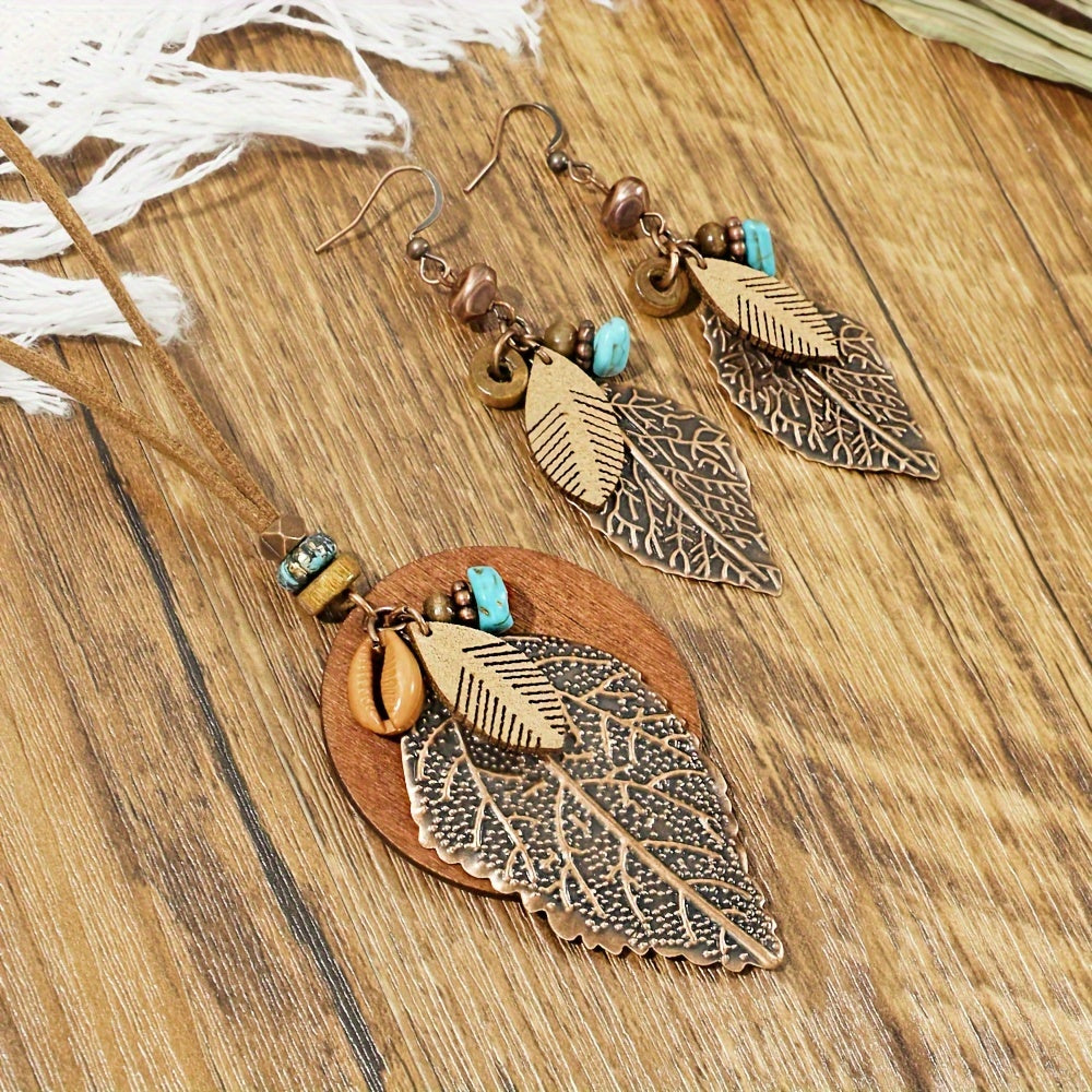 Lacey | Bohemian Vintage Jewelry Set with Leaf Pendant and Earrings 