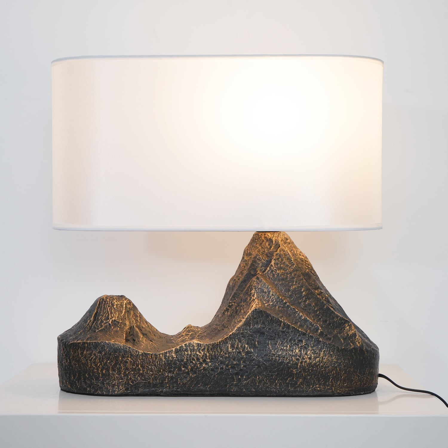 Varelle - Resin Landscape Table Lamp