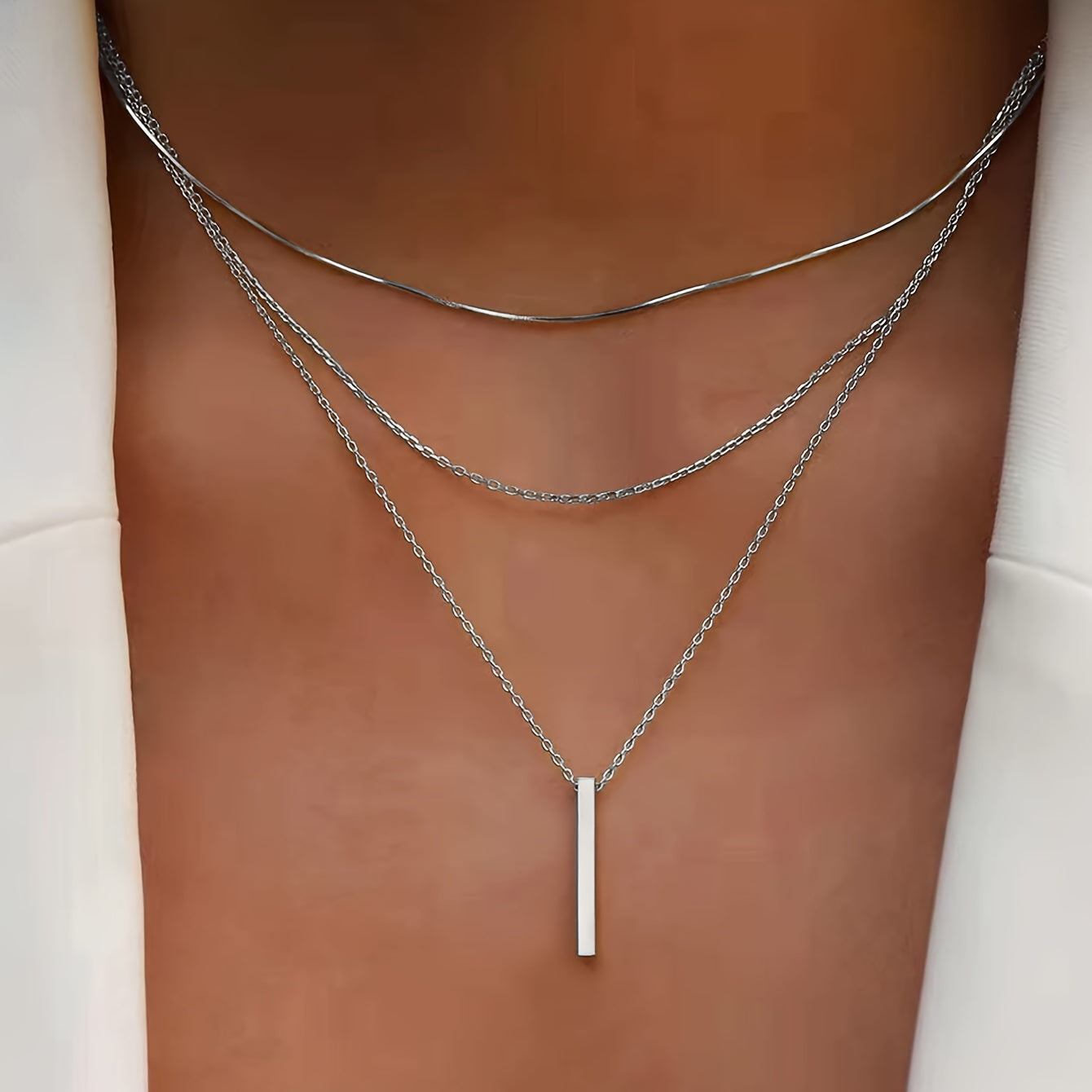 Laura | Minimalist Layered Necklace Set with Pendant 