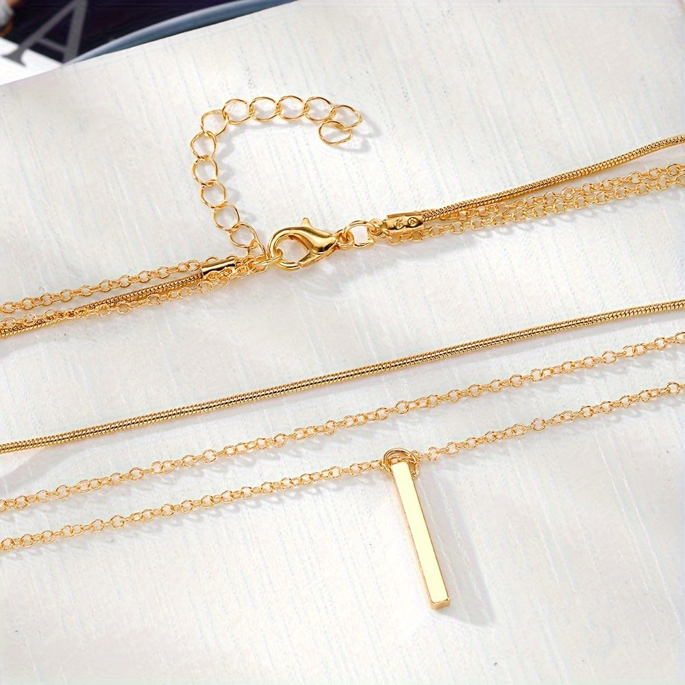 Laura | Minimalist Layered Necklace Set with Pendant 