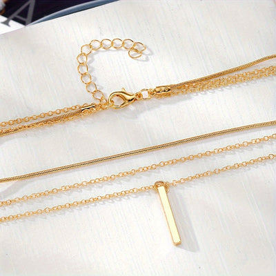 Laura | Minimalist Layered Necklace Set with Pendant 