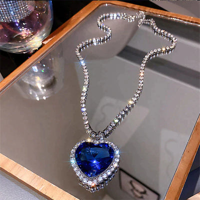 BlueHeart Kristal Sieraad – Subtiele Elegantie & Tijdloze Schoonheid