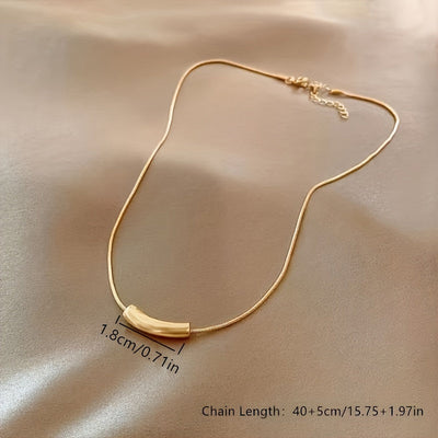 Marit | Minimalistische Geometrische Ketting met Moderne Uitstraling