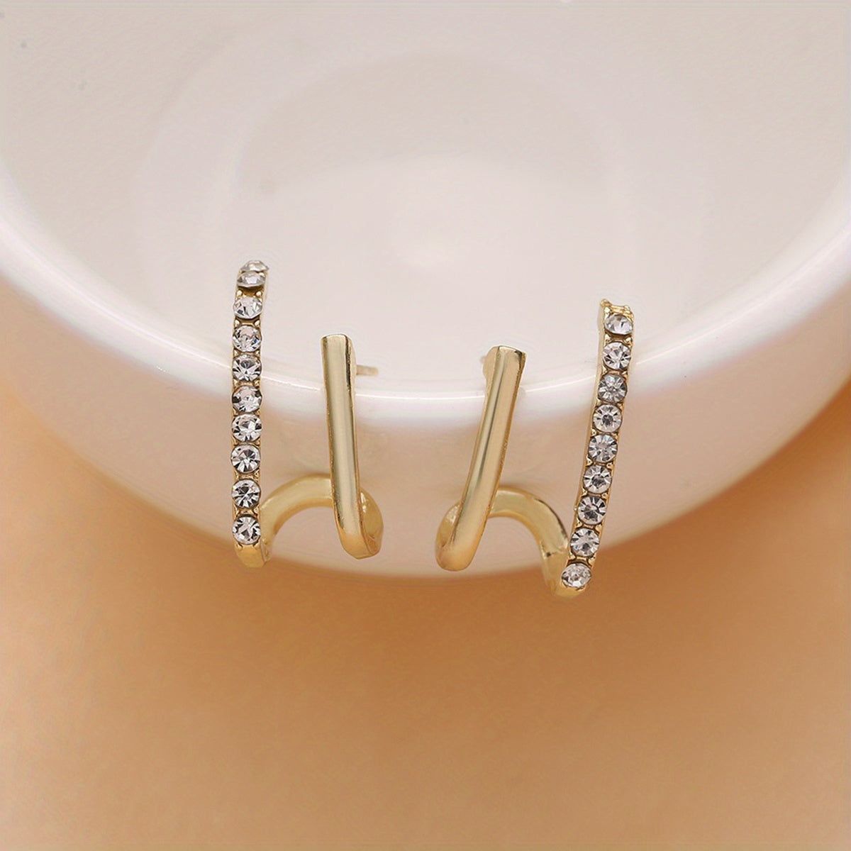 Maud | Luxe Strass Oorbellen met Uniek Design