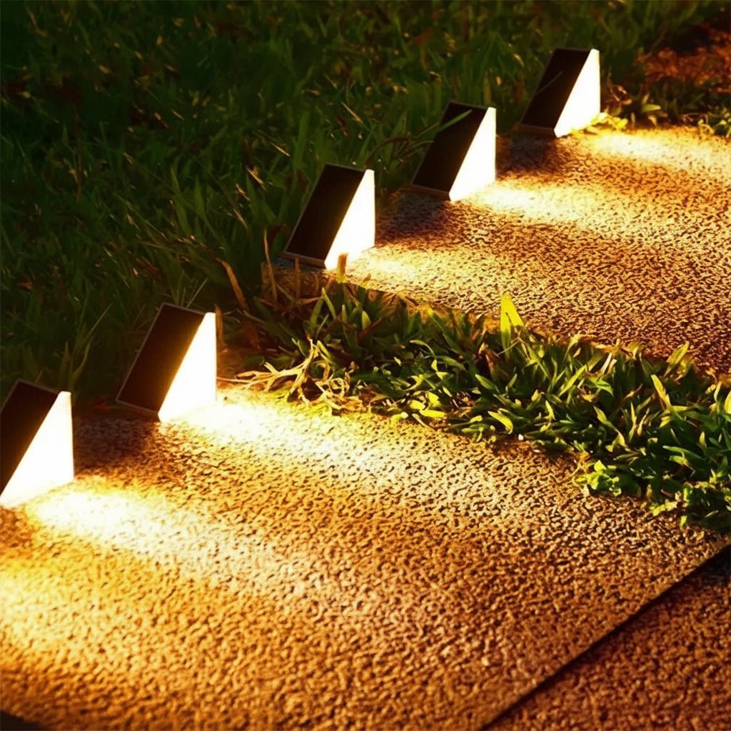 Livane – Angled Solar LED Step Light