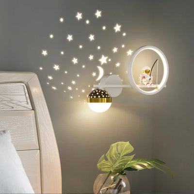 LumiPlezier – Modern Wall Lamp for Children's Rooms – Warmth &amp; Security