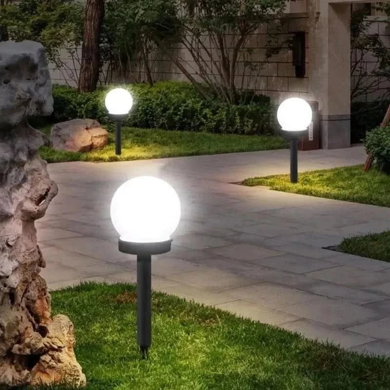 Molviera – Modern Globe Solar LED Garden Stake Light
