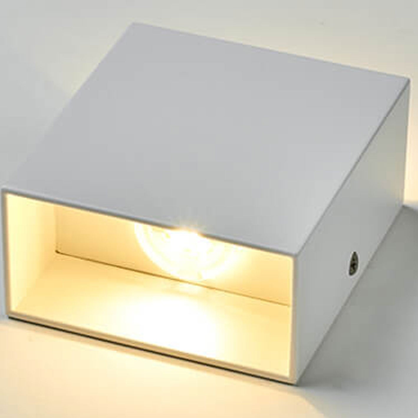 Velorien – Modern Minimalist Square LED Wall Sconce 1 Light