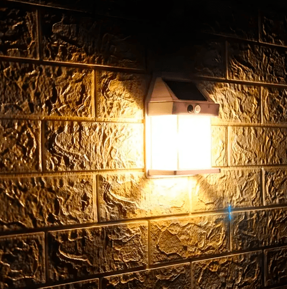 Molvane – Modern Square Solar LED Wall Lantern