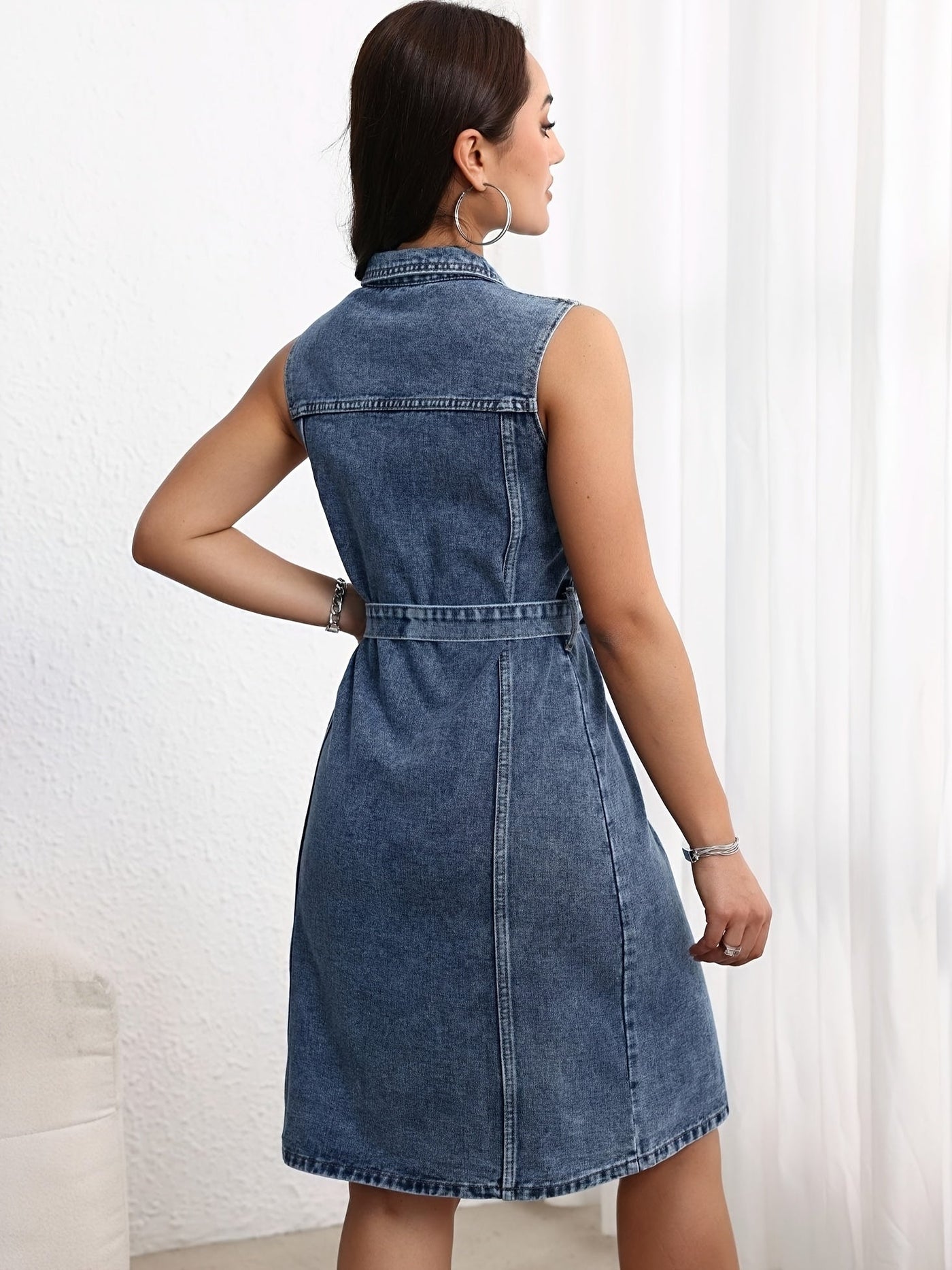 Nina | Trendy Denim Jurk met Tailleband