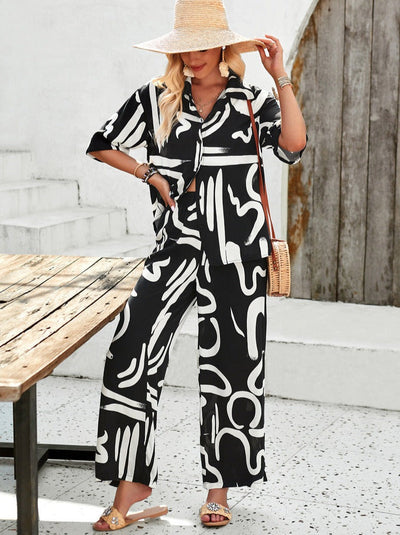 Giada - Button-down shirt and trousers, loose-fitting and printed