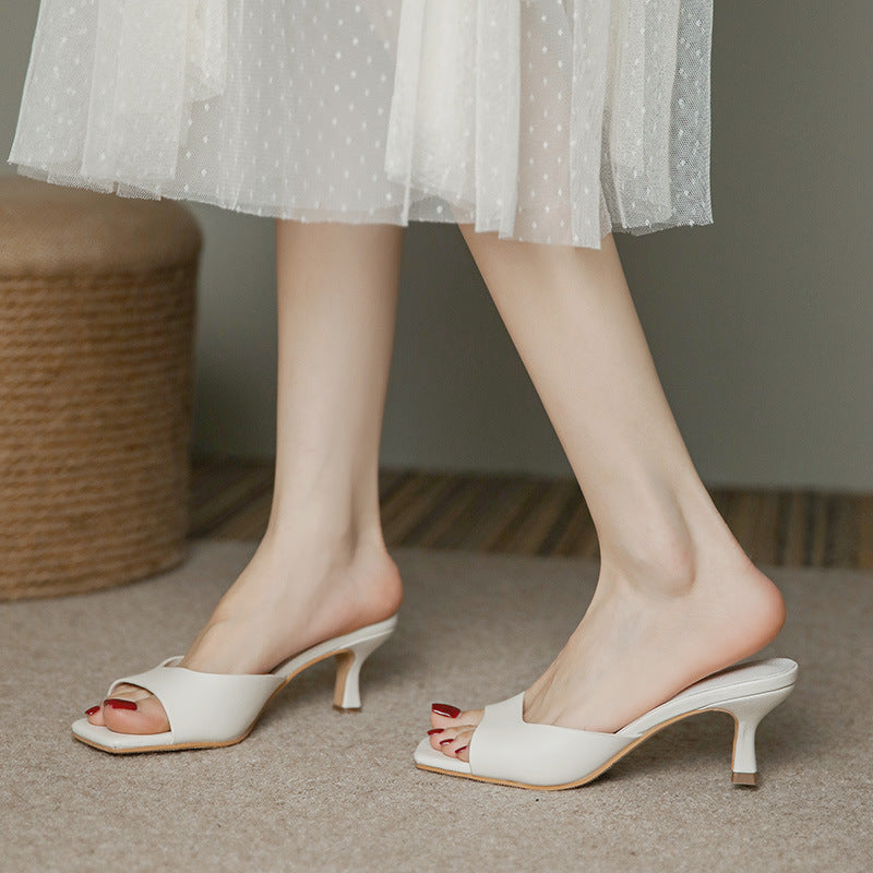 Karoline - Classic summer heels in French style