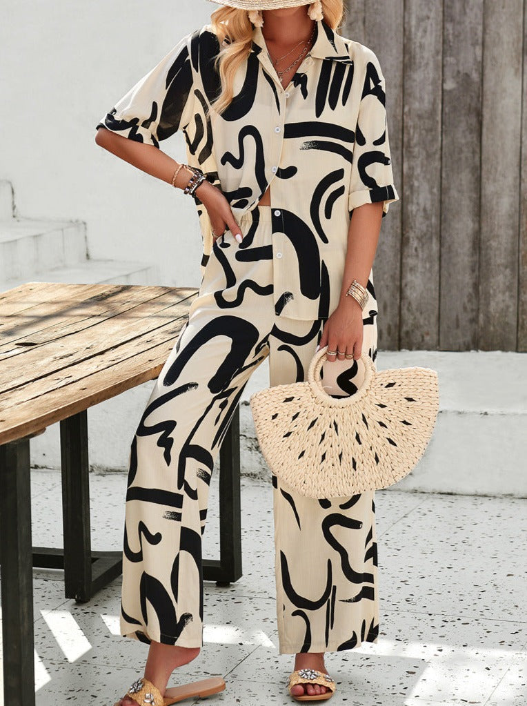 Giada - Button-down shirt and trousers, loose-fitting and printed