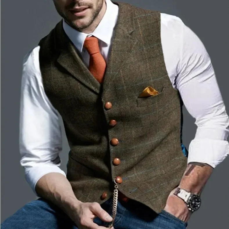 Men's cardigan with classic button closure – Formal look with chest pocket detail 