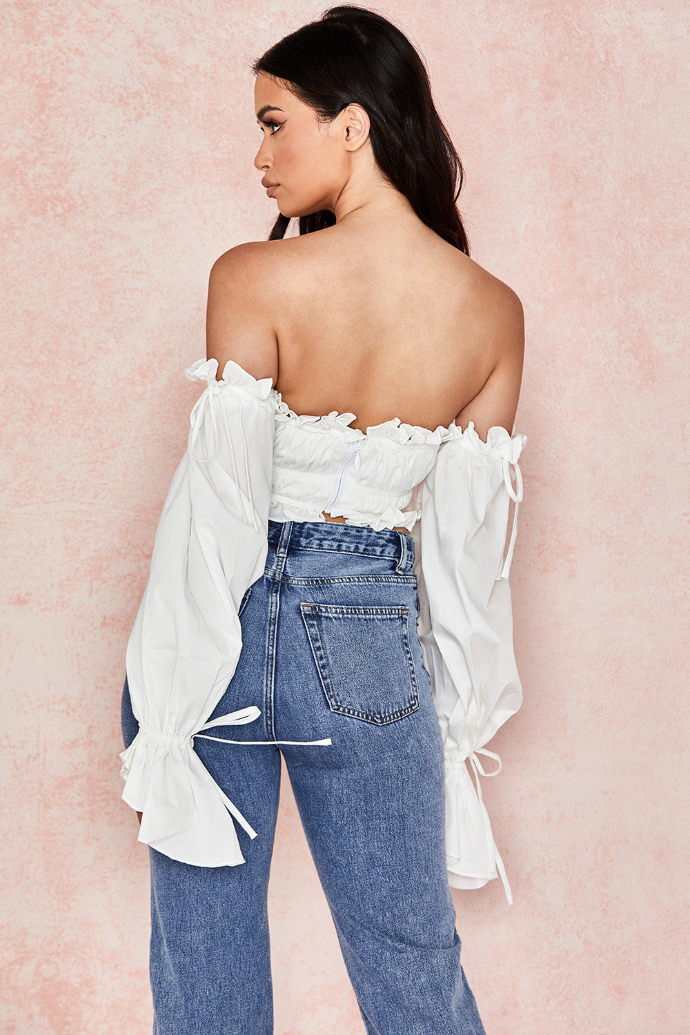 Helivienne - White Off-Shoulder Top