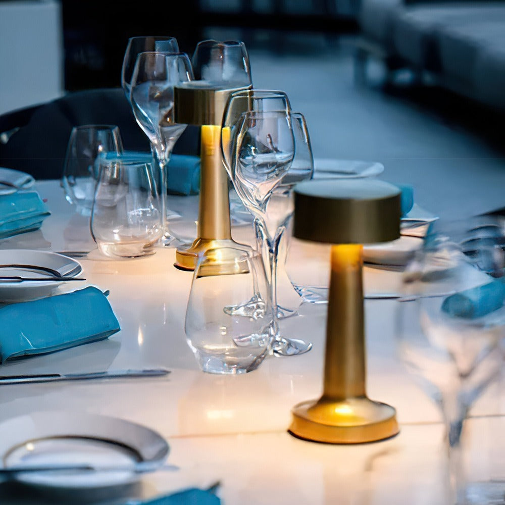 Vavek – LED Table Lamp With Battery IP44