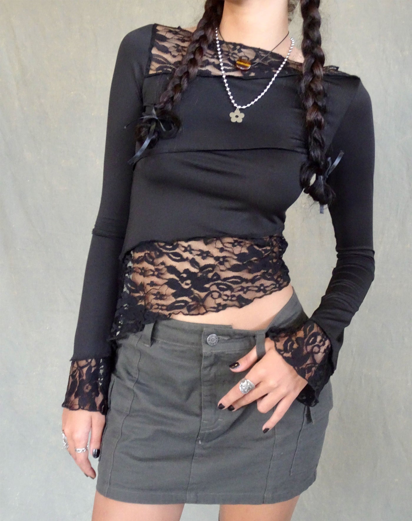 Gwendeline - Elegant Black Lace Top with Long Sleeves 