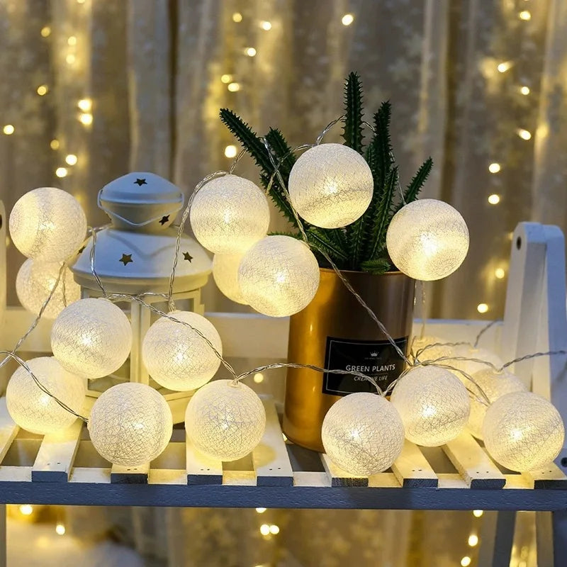 Elunéra – LED Cotton String Lights