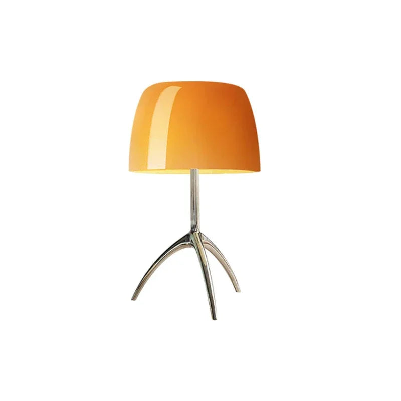 Orluné – Bauhaus Tripod Desk Lamp
