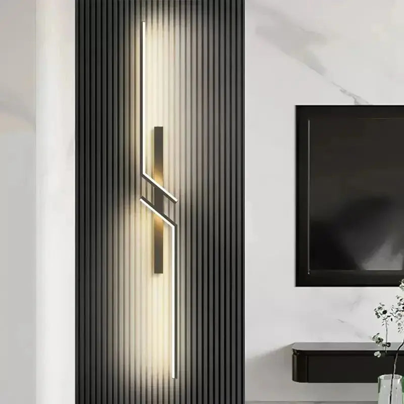 Mornia - Modern Wall Light