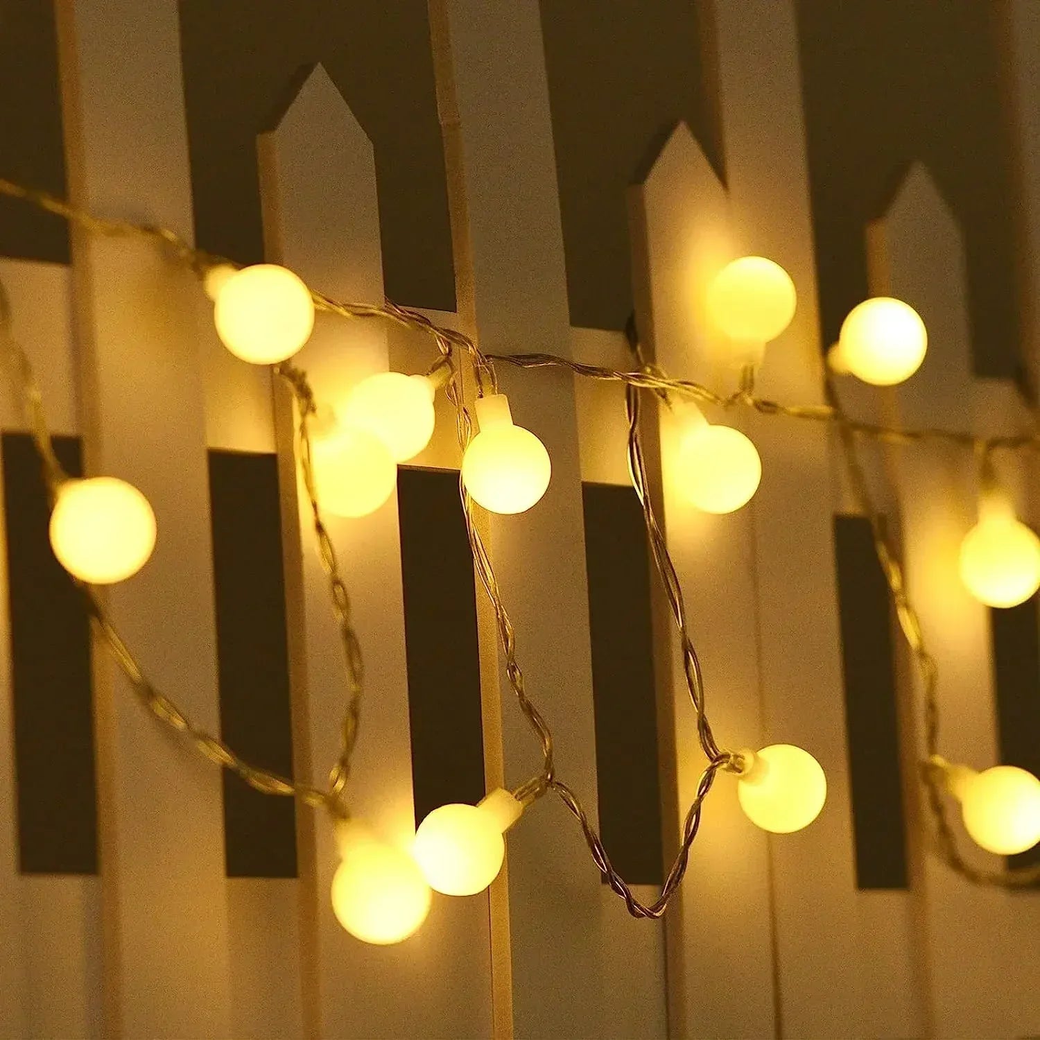 Solivelle – Waterproof LED Globe String Lights