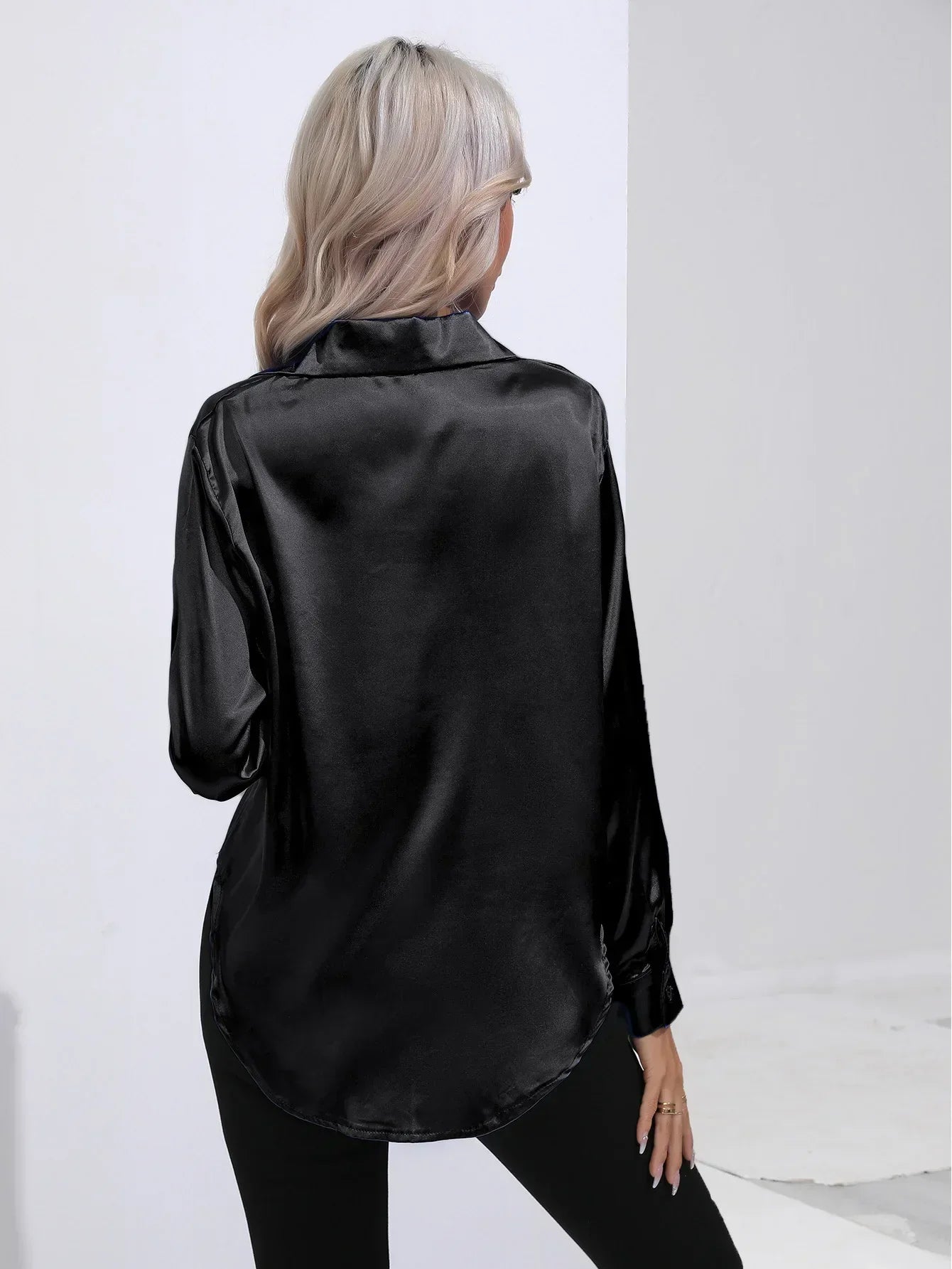 Isotta - Satin Blouse