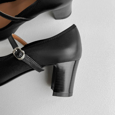 Fanny - Round toe in vegan leather