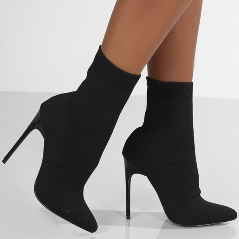 Kelly - Beautiful ankle boots with high heels