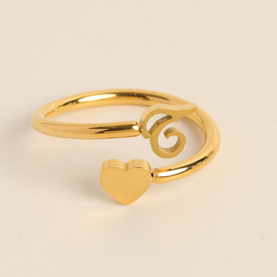 Love Initial Ring – Personal charm with meaningful engraving