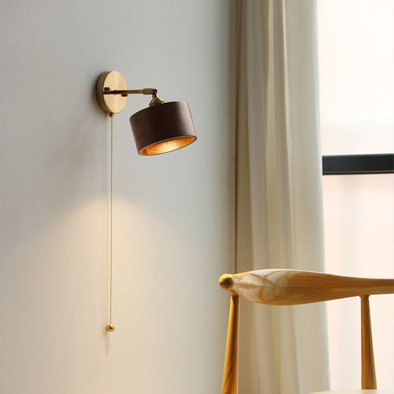 Nordivane – Scandinavian Brass Wood Wall Sconce 1 Light