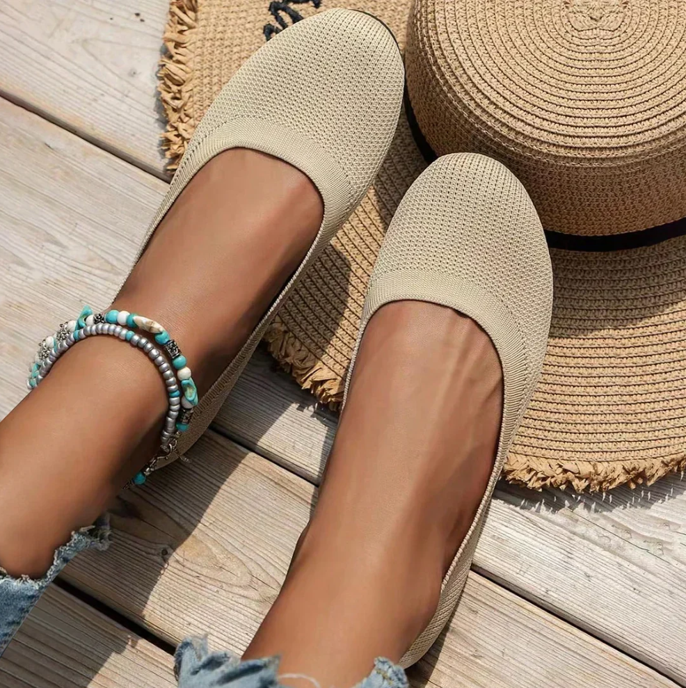 Lina minimalist women's shoes - simple and stylish