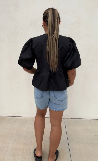 Gisou - Trendy Puff Sleeve Top 
