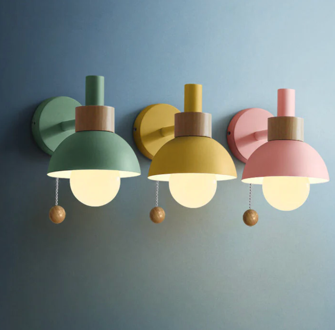 Colme - Wooden Accent Wall Light With Pull Chain