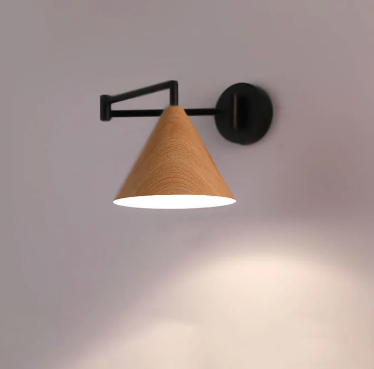 Nordevra - Wooden Wall Lamp