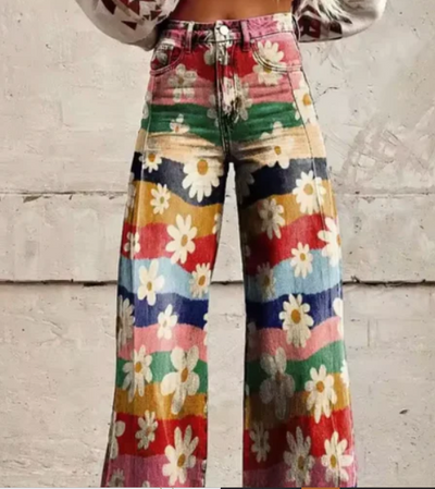 Lana – Wide Pants with Colorful Print