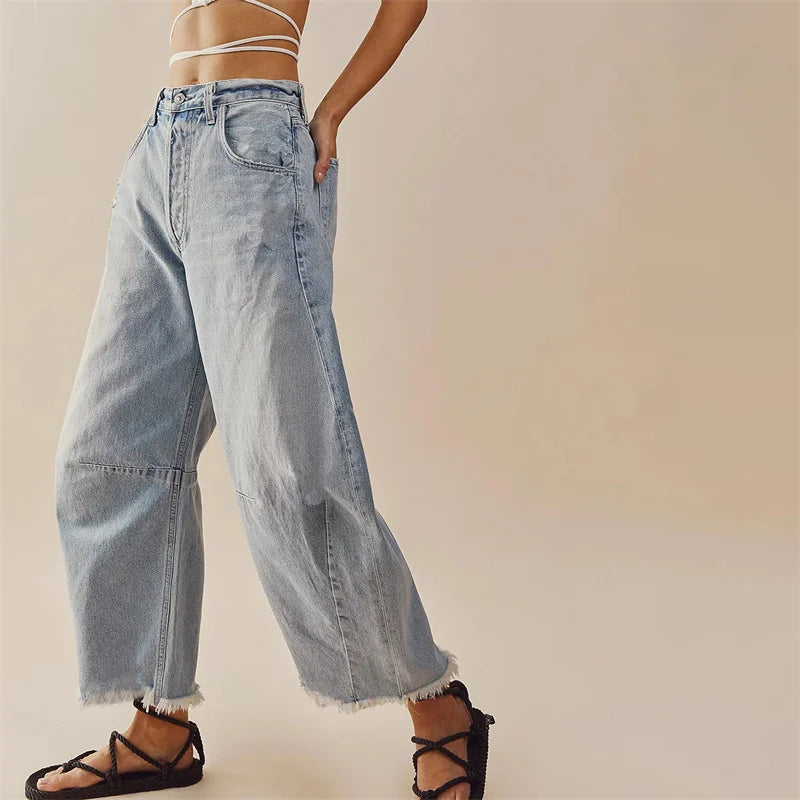 Lara - High-waisted flared jeans