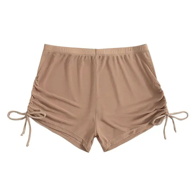 Kara - Summer shorts with a breathable, sexy fit 