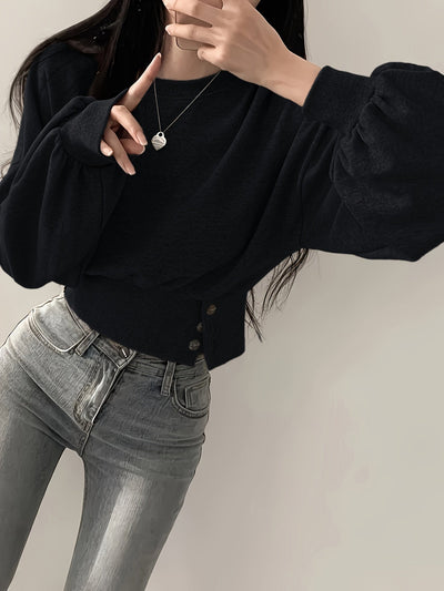Selena | Trendy Sweater met Knoopdetails en Ballonmouwen