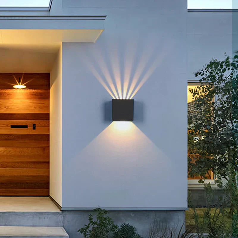 Ranord - Decorative Outdoor Wall Lamp