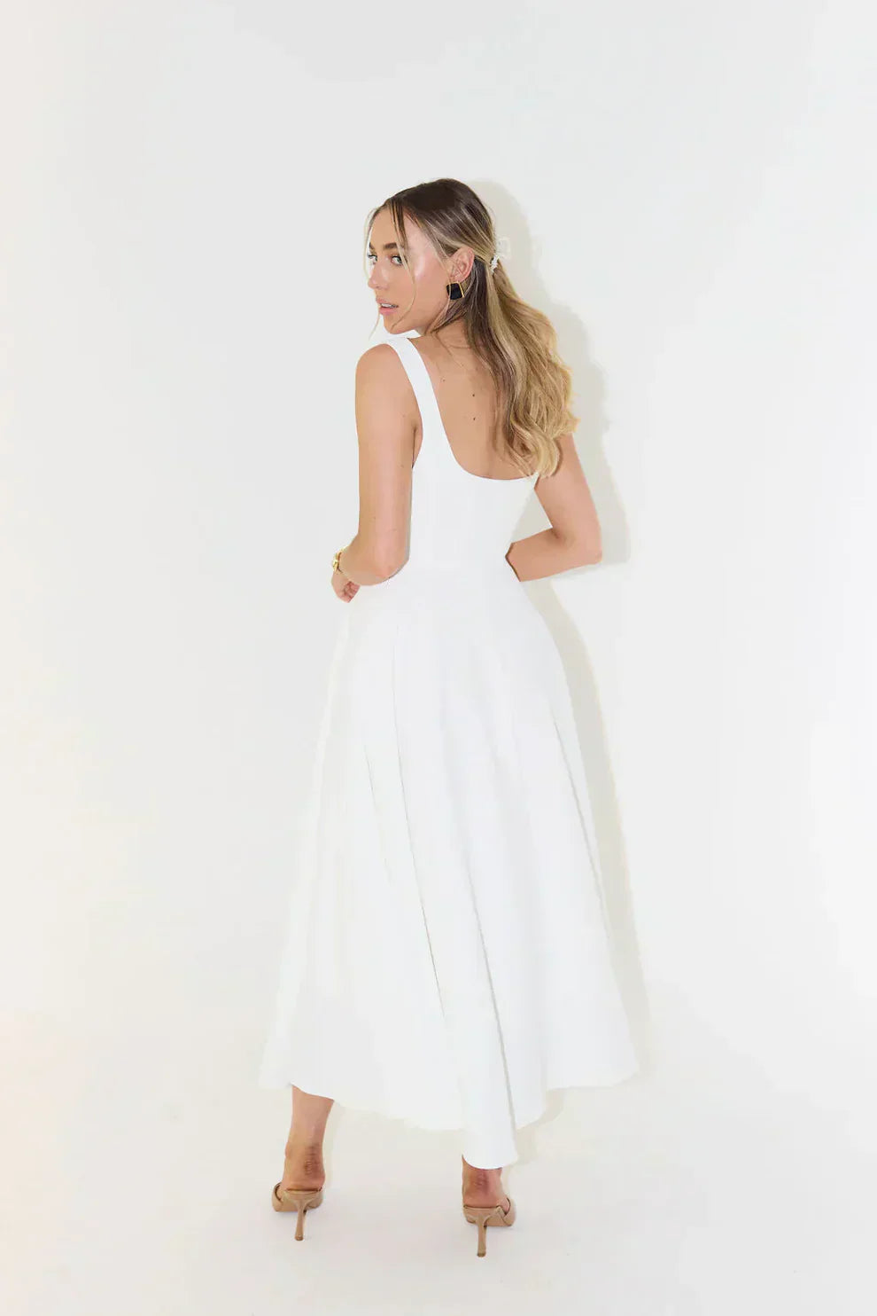Melody - Nieuwe halflange, eenvoudige en getailleerde strapless jurk