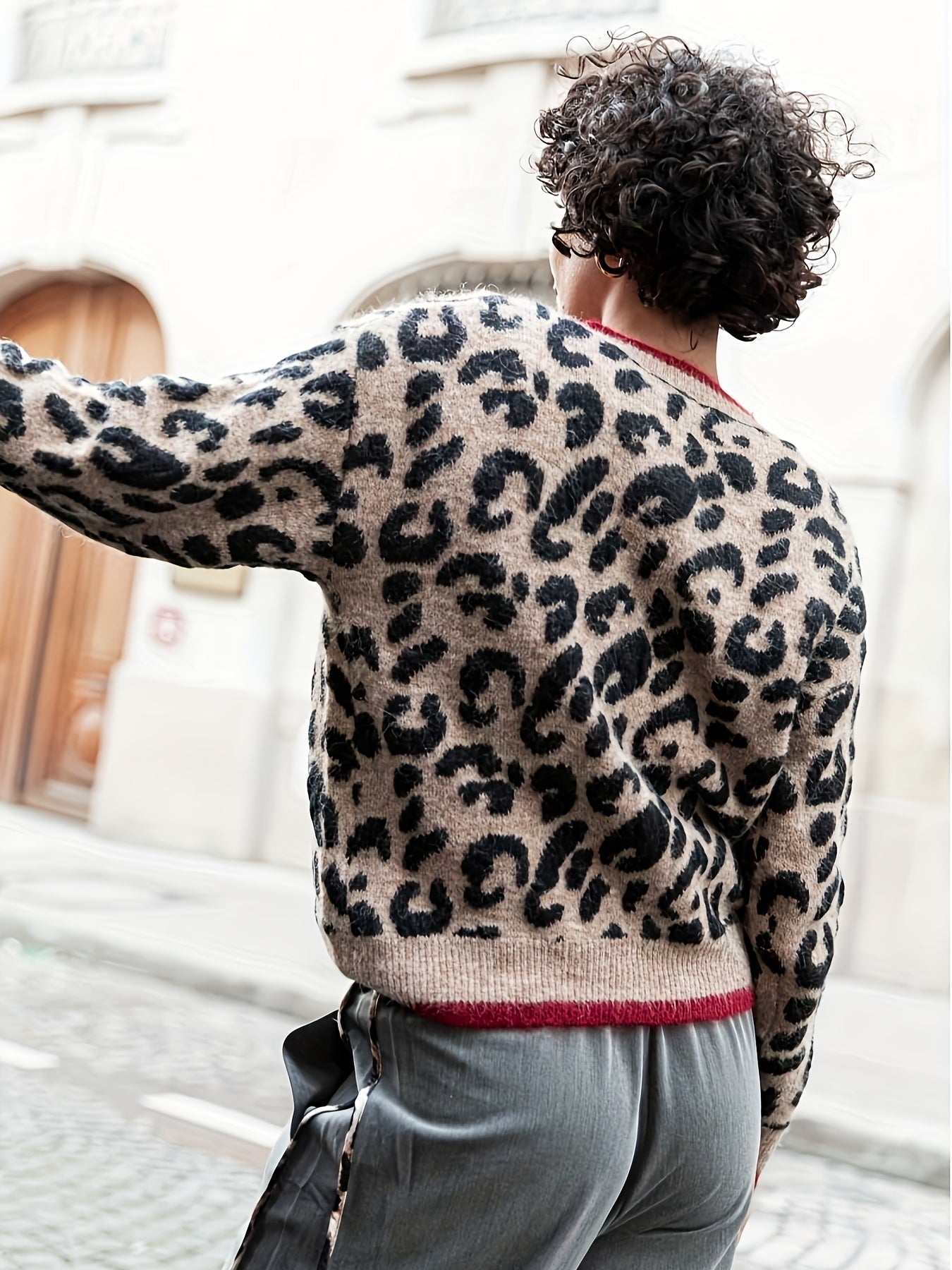Sophia | Stijlvolle Luipaardprint Cardigan met Knoopsluiting
