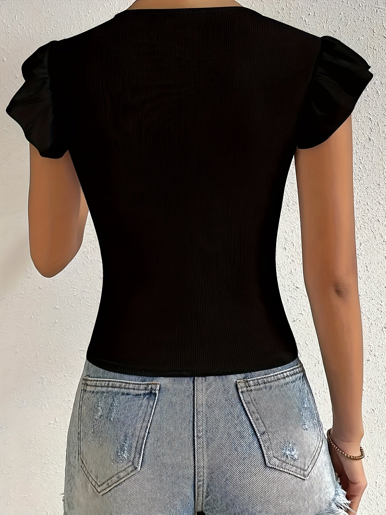 Sophia | Zwart T-shirt met Ruches voor Dames